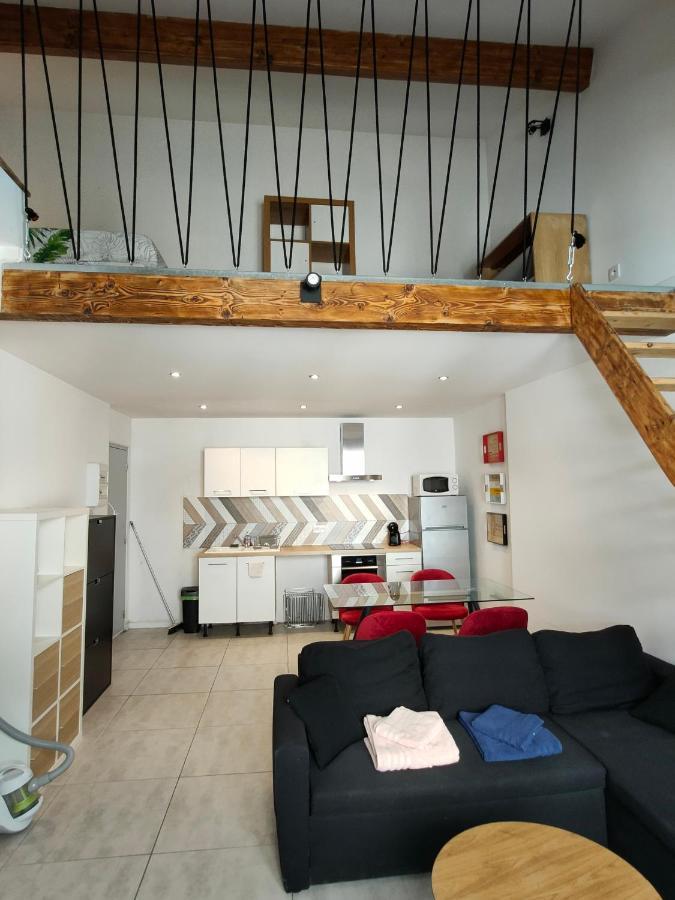 Joli apparemment type Loft Lägenhet Cavaillon Exteriör bild