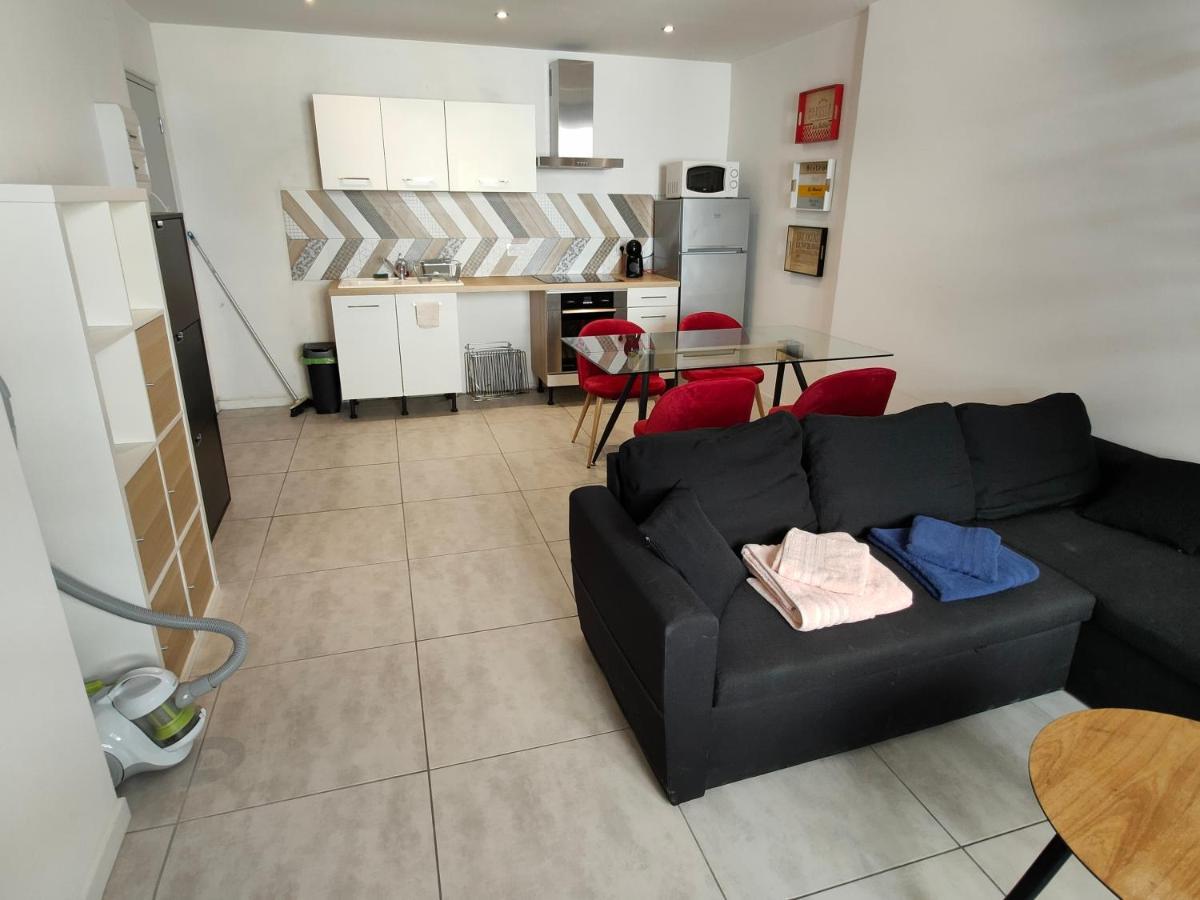 Joli apparemment type Loft Lägenhet Cavaillon Exteriör bild